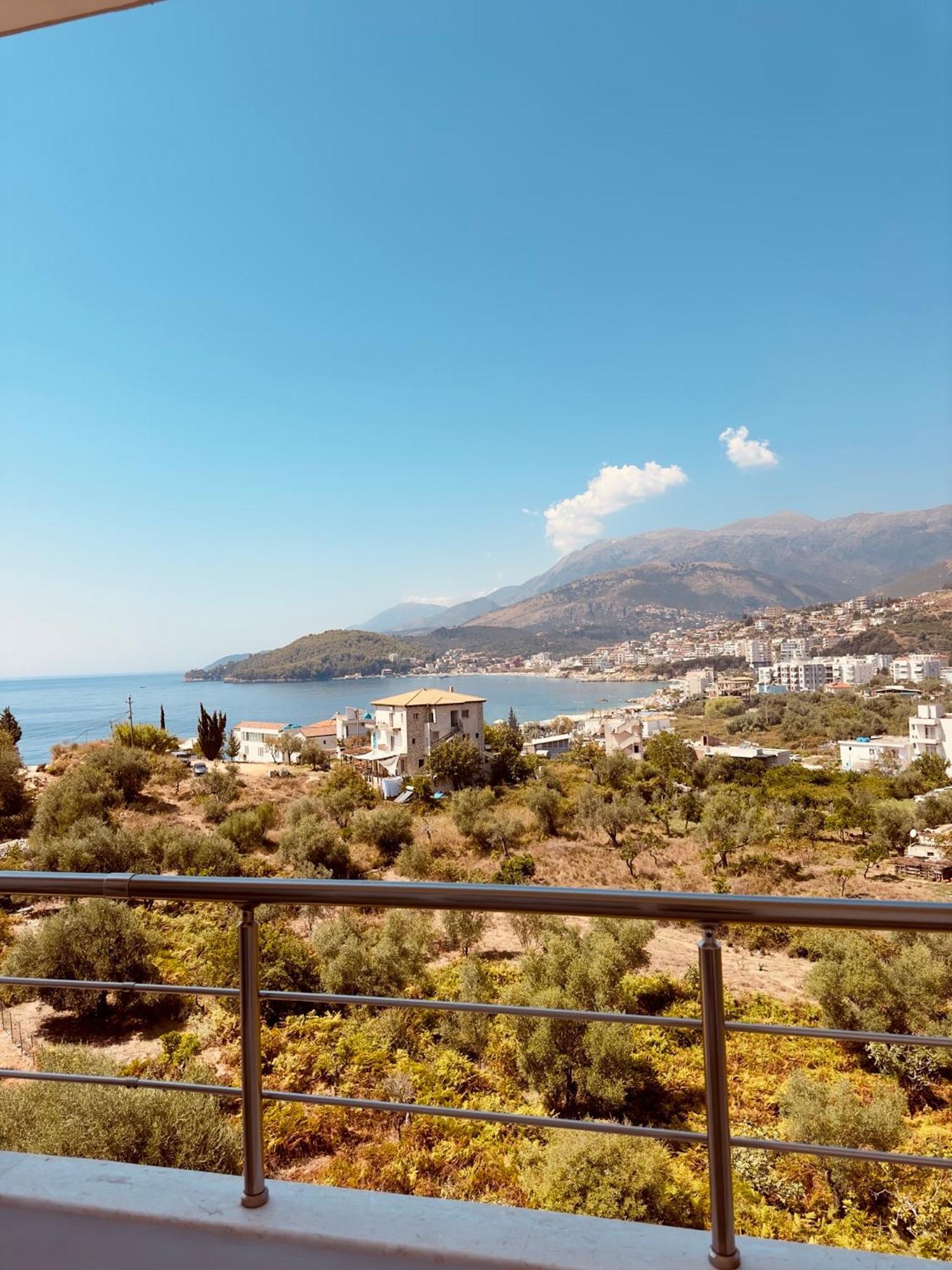 Villa Merkuri Himare Eksteriør bilde