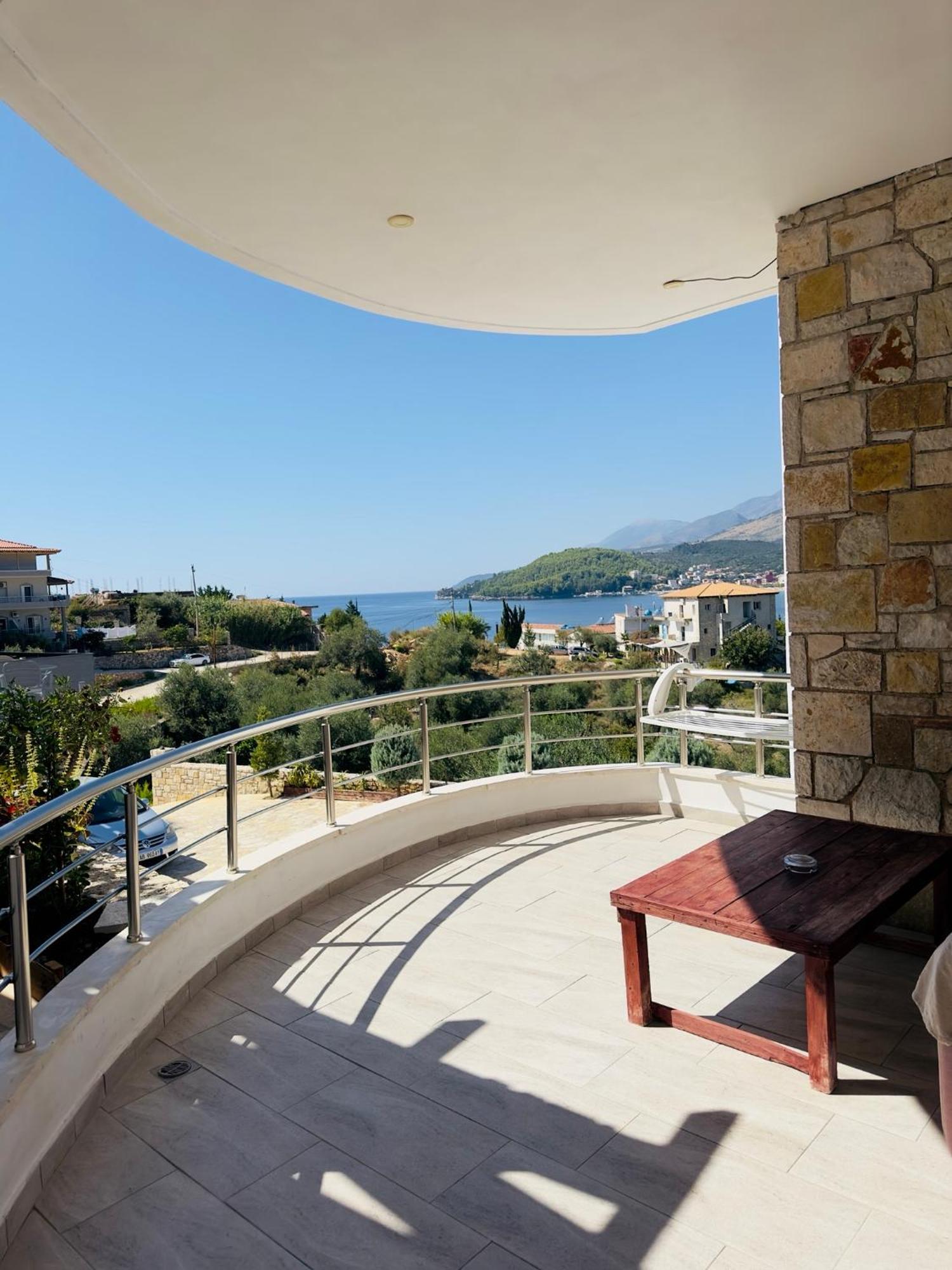 Villa Merkuri Himare Eksteriør bilde